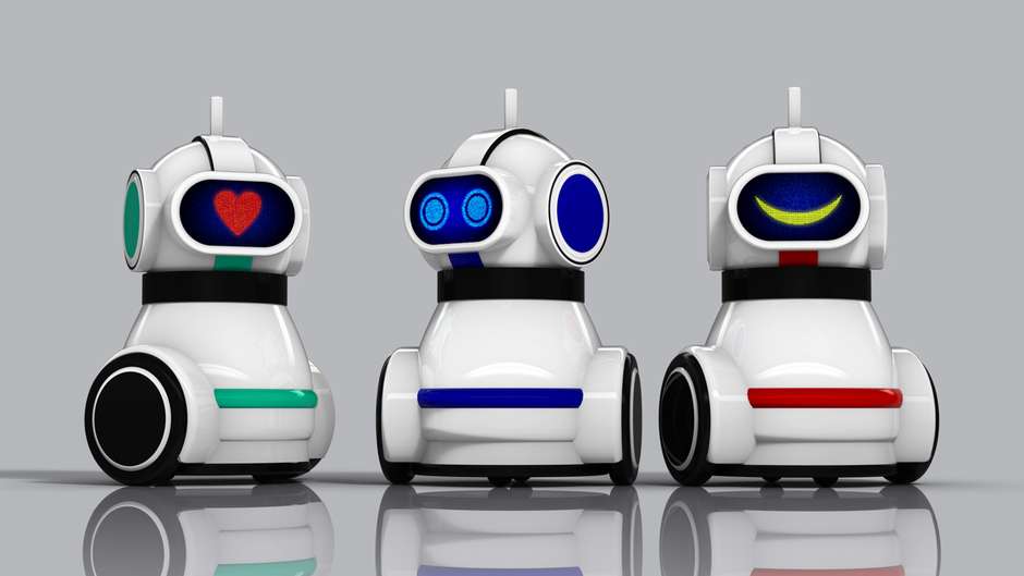 Robots rendered in Boxshot